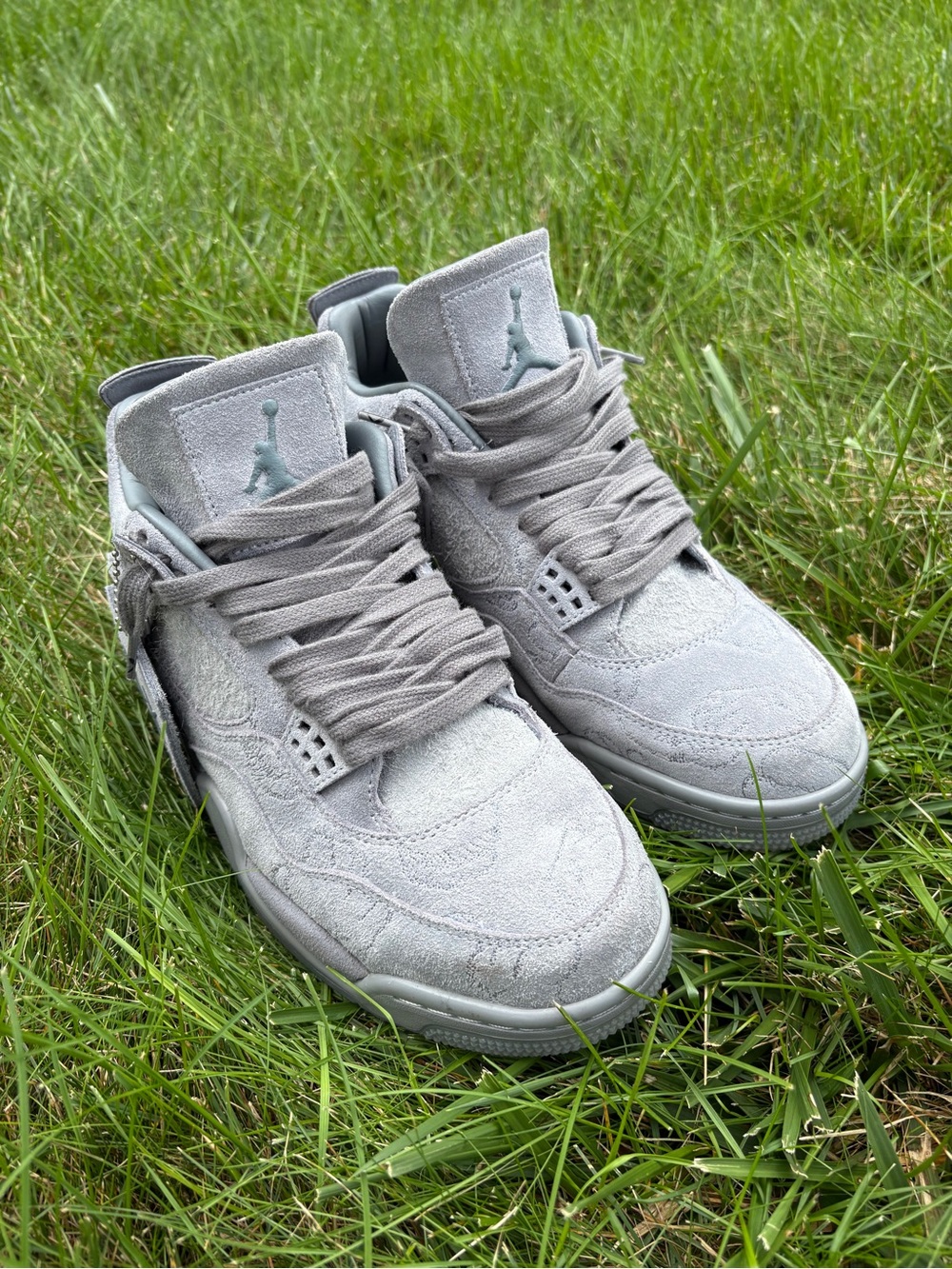 KAWS x Air Jordan 4’s